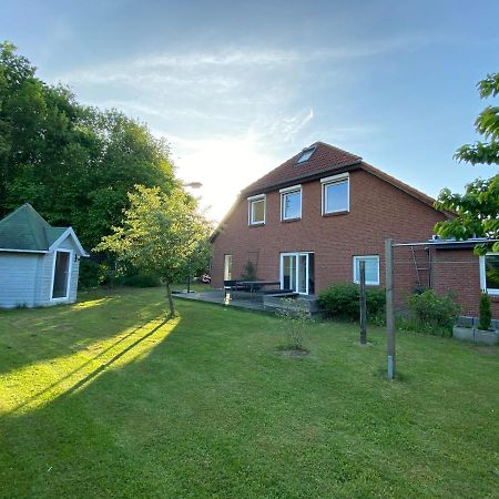 Villa Haus Lisa à Neustadt in Holstein Extérieur photo