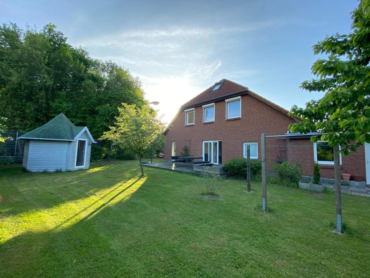 Villa Haus Lisa à Neustadt in Holstein Extérieur photo