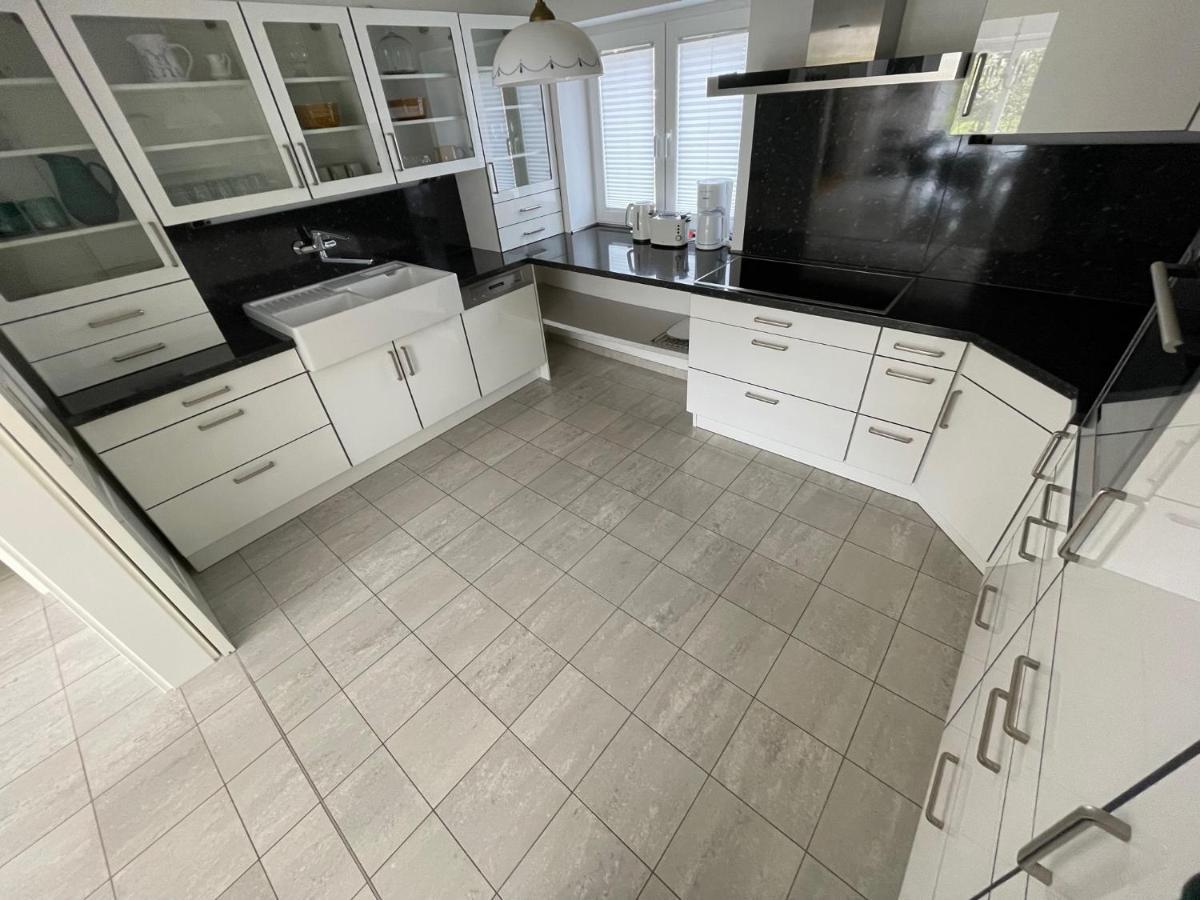 Villa Haus Lisa à Neustadt in Holstein Extérieur photo